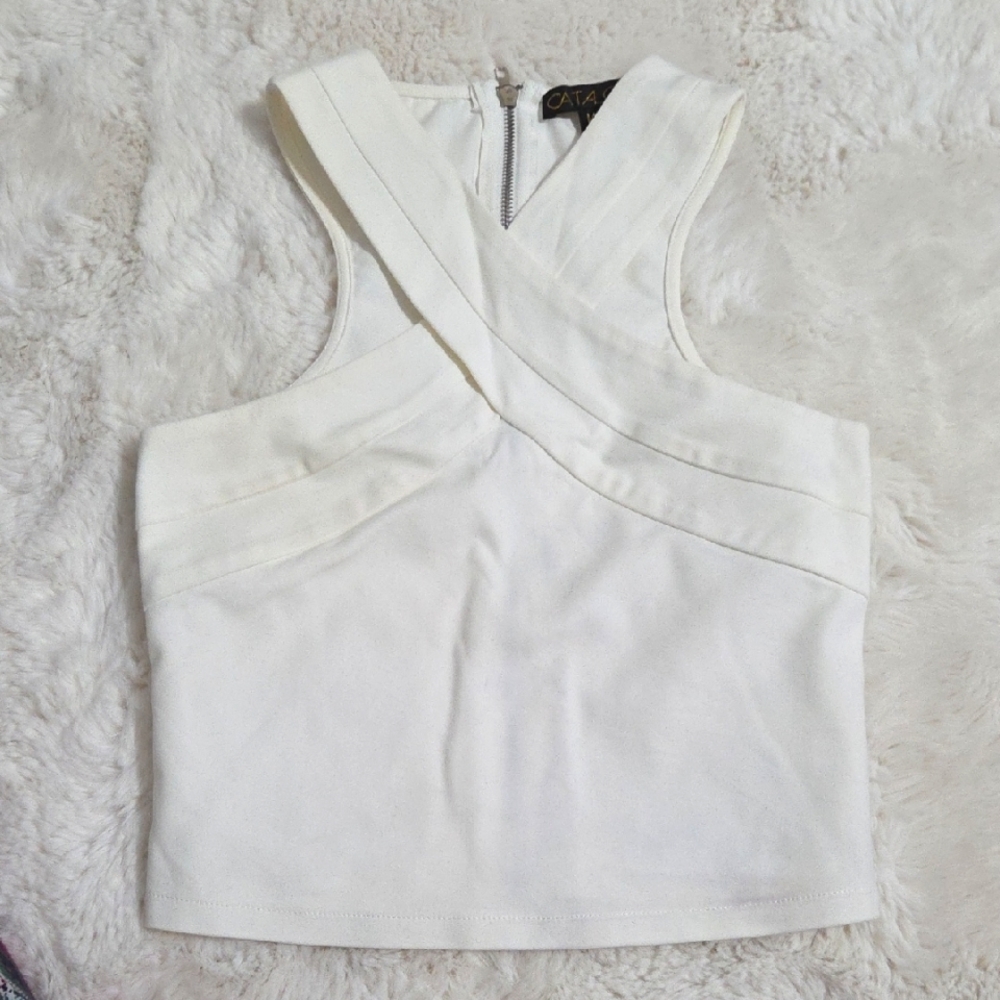 *2/15* Elegant White Sleeveless Top